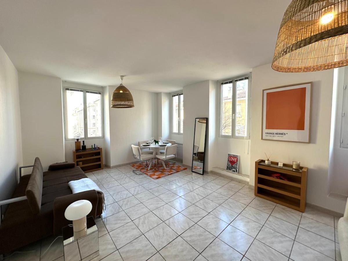 Apartment Grand Au Coeur Du Vieux Port! Marseille