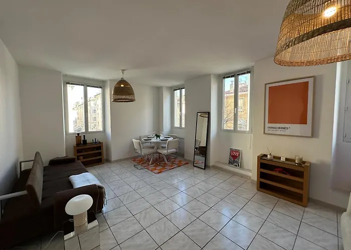 Grand Studio Au Coeur Du Vieux Port!